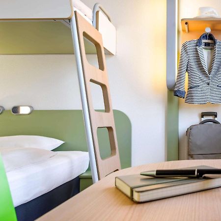 Ibis Budget Rambouillet Exterior photo